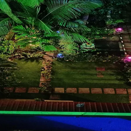 Oyo Golden Hub Resort Morjim Goa